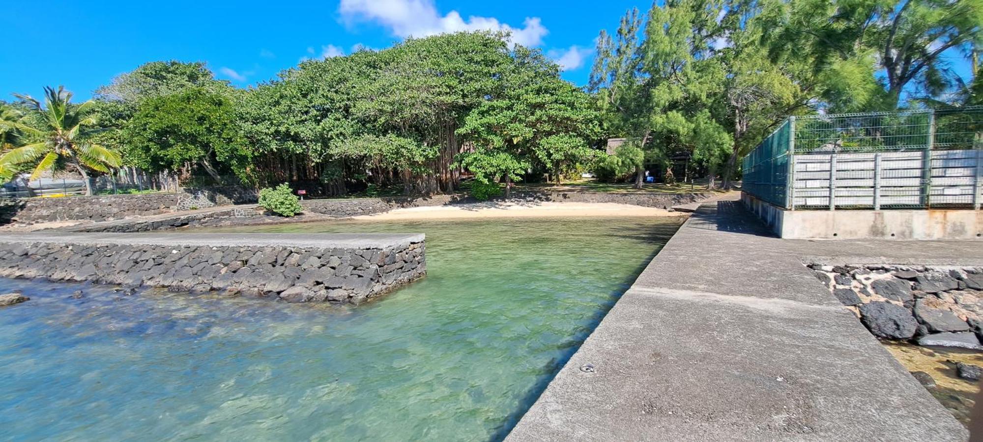 Clair De Lune - Private 2 Bedrooms Beachfront Villa Trou d'Eau Douce Exterior foto